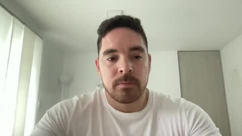 genesis_wb online show from February 9, 10:32 pm