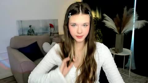Alice online show from May 4, 5:03 am