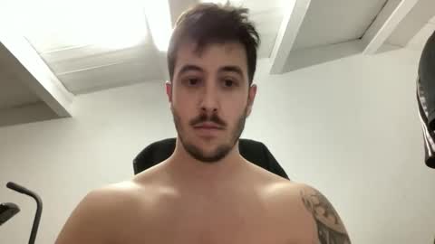 georgebutton77 online show from June 10, 1:10 pm