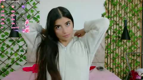 georgia_candy online show from April 16, 4:45 am