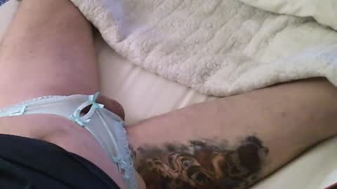 Snapshot of getmehard4213 chatting on December 12, 3:05 pm Luscious online show from December 12, 3:05 pm