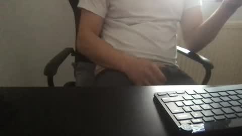 gfaulk9er online show from March 31, 2:06 pm