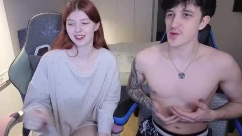 Ester and Ri online show from October 15, 5:58 pm