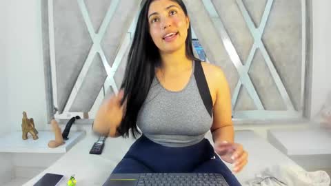 Danna Astrom online show from February 18, 11:52 pm