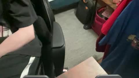 ghostboygbc online show from March 6, 5:06 am