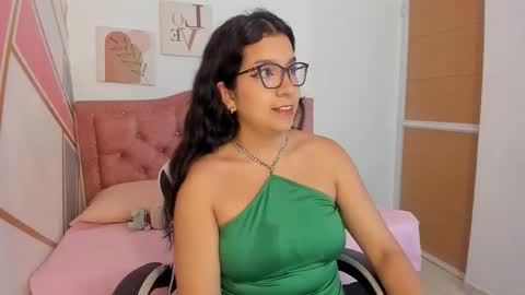 Gia online show from October 21, 3:11 am