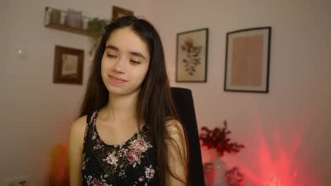 Gia Paige18 online show from March 1, 7:18 pm