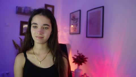 Gia Paige18 online show from November 7, 9:34 am