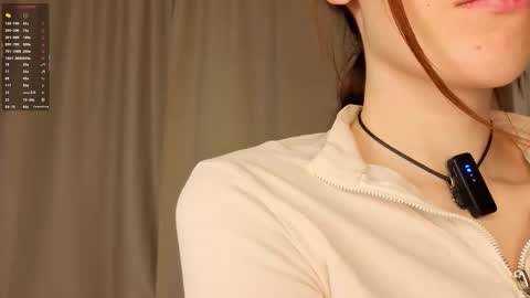 Mia online show from February 17, 7:46 pm