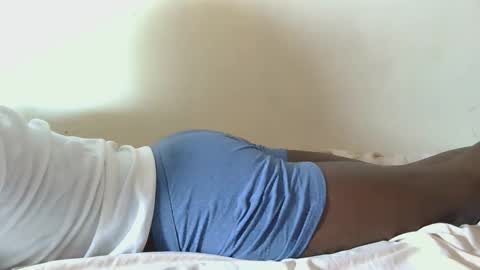 giant_couple online show from March 22, 5:33 am