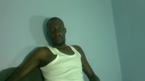 giant_couple online show from April 29, 2:38 am