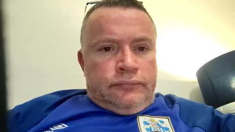 giddyup2222222 online show from December 21, 5:52 pm