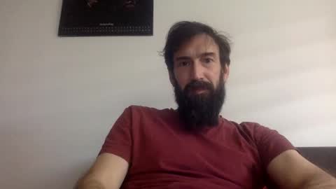 Snapshot of giggy81 chatting on October 25, 2:06 pm iggy online show from October 25, 2:06 pm