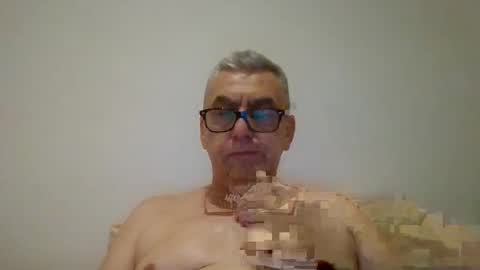 gigi1970 online show from December 25, 11:20 pm