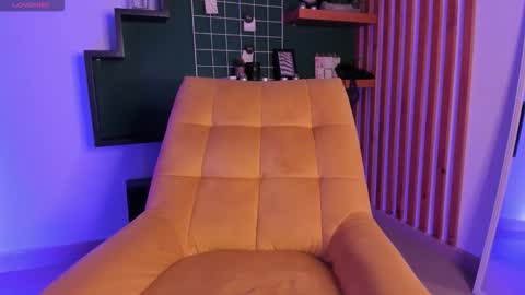 GIGI online show from January 16, 11:36 pm