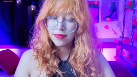 gigimooon online show from May 16, 1:57 am