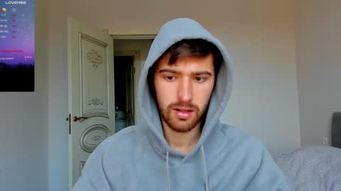 gilbertogonzales online show from December 2, 5:41 am