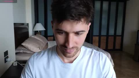 gilbertogonzales online show from November 25, 3:16 am