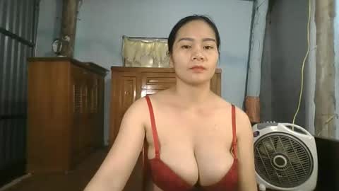 Snapshot of gina_sugar chatting on October 22, 2:48 am gina_sugar online show from October 22, 2:48 am