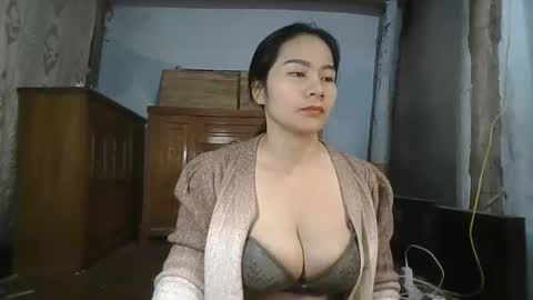 gina_sugar online show from December 16, 10:49 pm