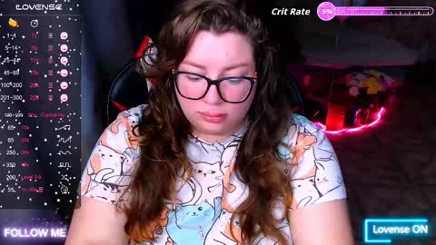 Snapshot of ginger_grayy chatting on September 19, 3:10 am Alexa here online show from September 19, 3:10 am