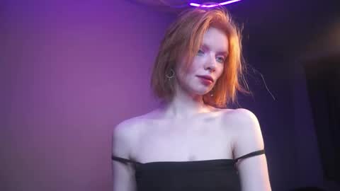        im expecting 350 thumbs up on my altar   online show from September 27, 10:18 pm