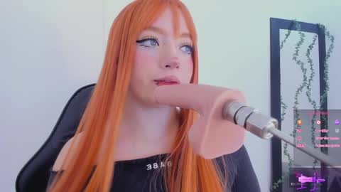 Kloe online show from April 5, 2:19 am