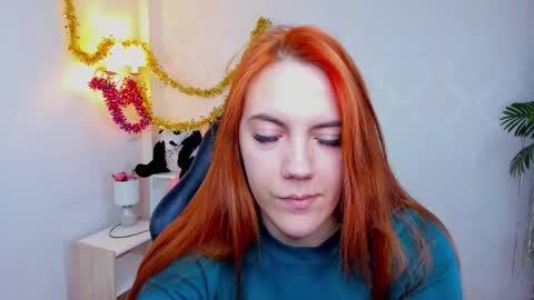 gingerr_pie online show from January 18, 6:33 am