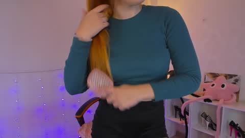 Snapshot of gingerr_pie chatting on September 28, 7:12 pm gingerr_pie online show from September 28, 7:12 pm