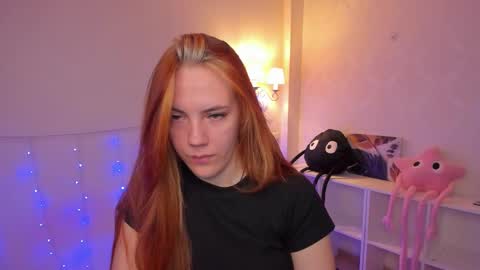 Snapshot of gingerr_pie chatting on October 7, 6:48 pm gingerr_pie online show from October 7, 6:48 pm