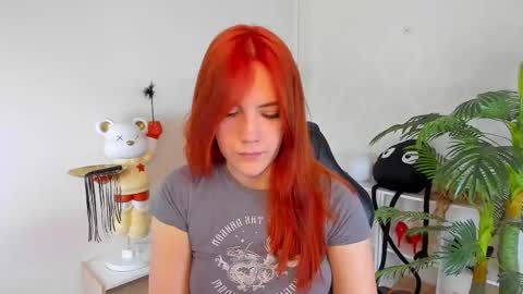 Snapshot of gingerr_pie chatting on October 17, 7:07 pm gingerr_pie online show from October 17, 7:07 pm