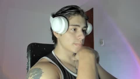 GioRusso online show from April 12, 8:57 pm