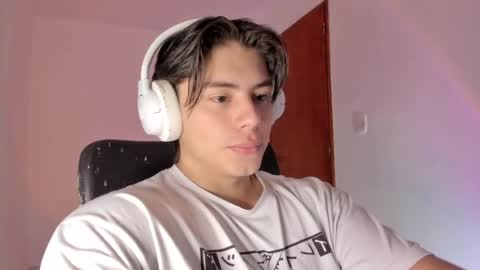 GioRusso online show from April 11, 2:54 pm