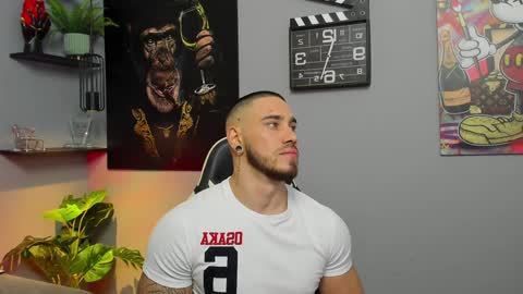 Giorgio leone online show from December 7, 1:30 am