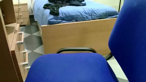 Snapshot of giovet chatting on February 25, 9:37 pm giovet online show from February 25, 9:37 pm