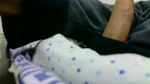 Snapshot of giovet chatting on December 21, 9:58 pm giovet online show from December 21, 9:58 pm