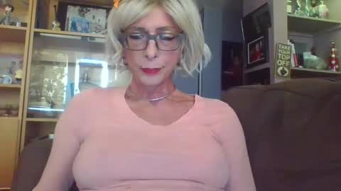 Girlinrock online show from September 12, 1:07 am