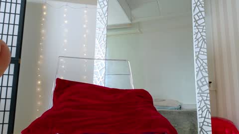 Hanna online show from March 6, 1:14 pm