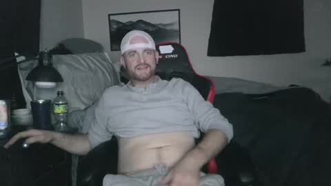 girthquake7656 online show from January 13, 10:58 am