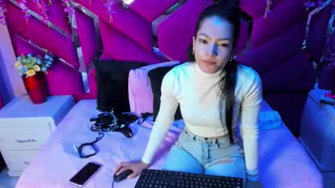gisell_squirt online show from November 13, 12:19 pm