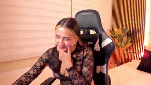 Giselle online show from February 6, 8:55 pm