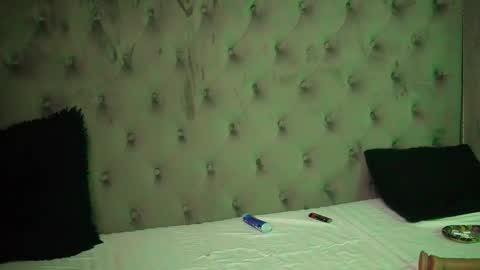  Giulia  online show from October 9, 10:04 pm