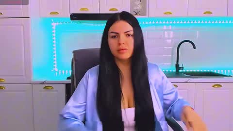 Giulia online show from March 3, 4:41 am