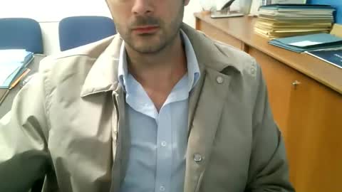 giuseppevai1 online show from October 15, 6:09 pm