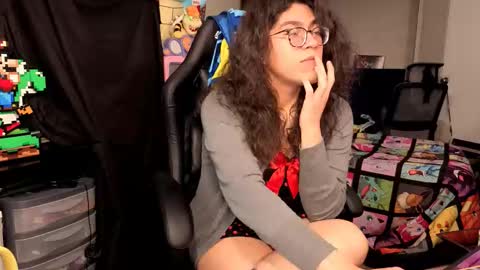 glaceon9 online show from November 15, 6:48 am