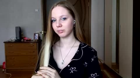 Violetta online show from February 22, 4:38 am