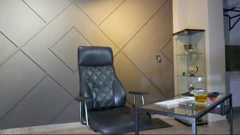 Matthew .. for short call me Matt online show from February 26, 2:30 am