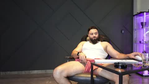 Matthew .. for short call me Matt online show from April 8, 3:48 pm