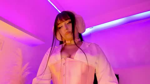 Mimi online show from September 22, 7:51 pm