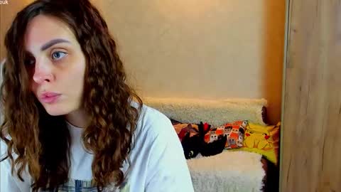 Gloria Wood online show from November 13, 5:37 pm